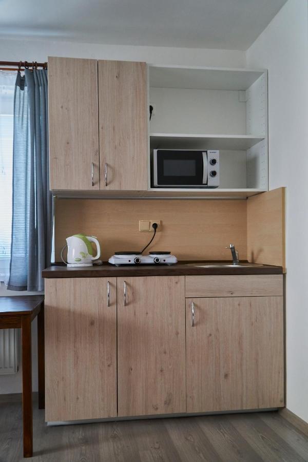 Apartmany Marjanka Jenisovice  Extérieur photo
